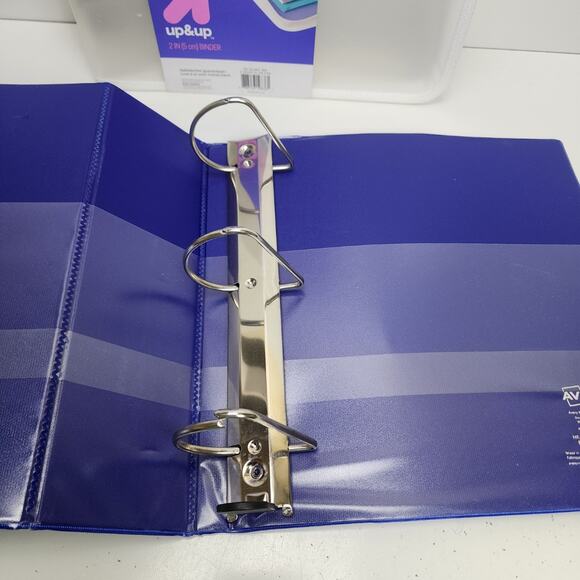 Avery Heavy Duty & Zipper Binder Dry Erase Markers & Crayola 64 Colored Pencils - Picture 8 of 9